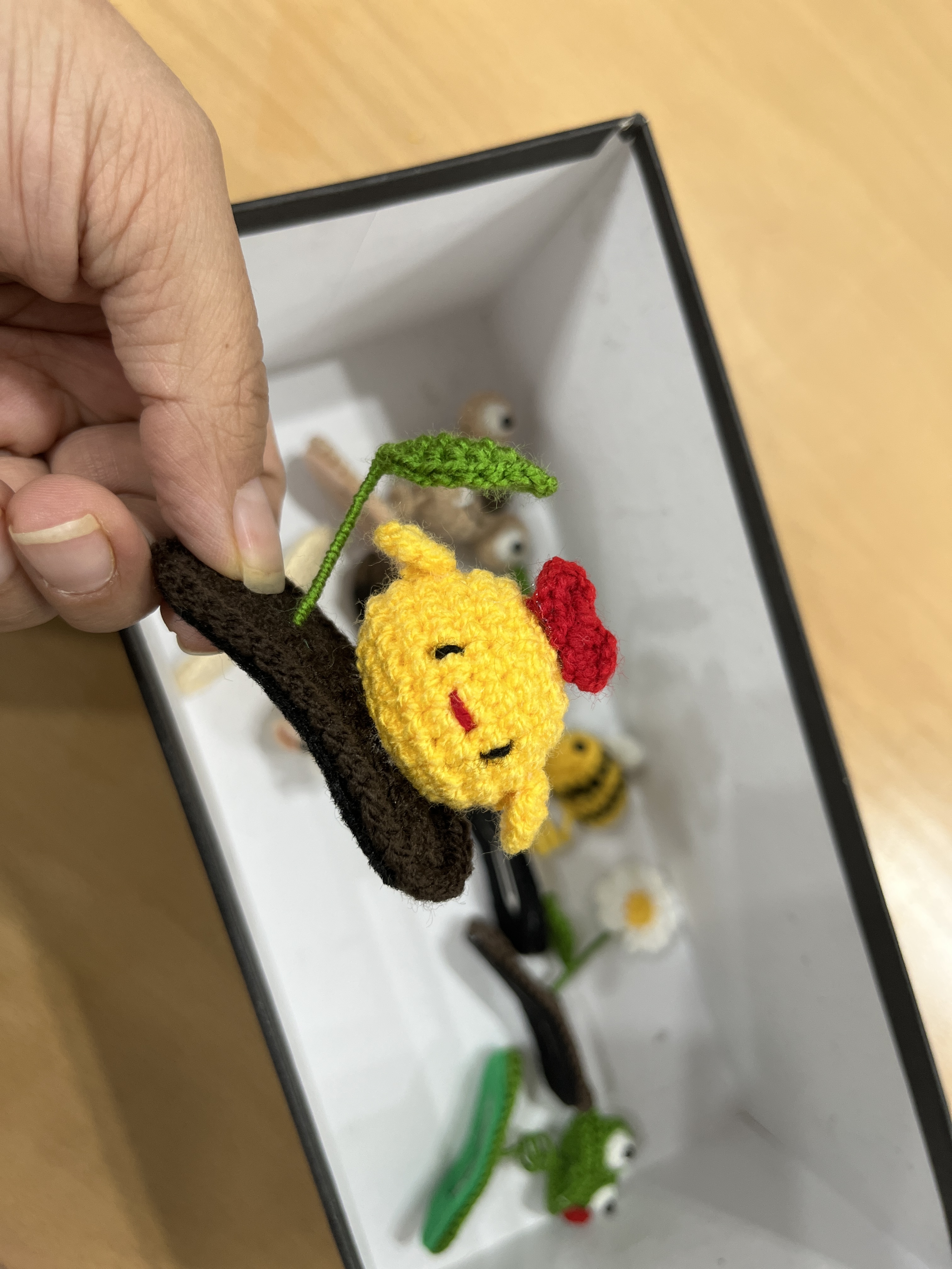 گلسر بافتنی جوجه با سایه بان